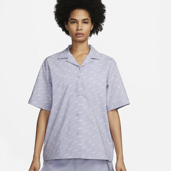 Nike Women's Sportswear Everyday Modern Oversize Button Shirt Size S SKU#S2432 - Picture 1 of 11